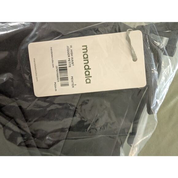 Mandala Women's Pewter High Waisted Joggers Set - Size S - Picture 7 of 7